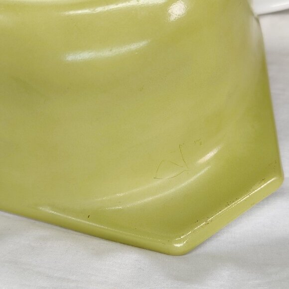 PYREX 043 Oval Casserole 1 1/2 Qt Olives Berries VERDE Avocado Green W/Lid USA - Picture 8 of 10
